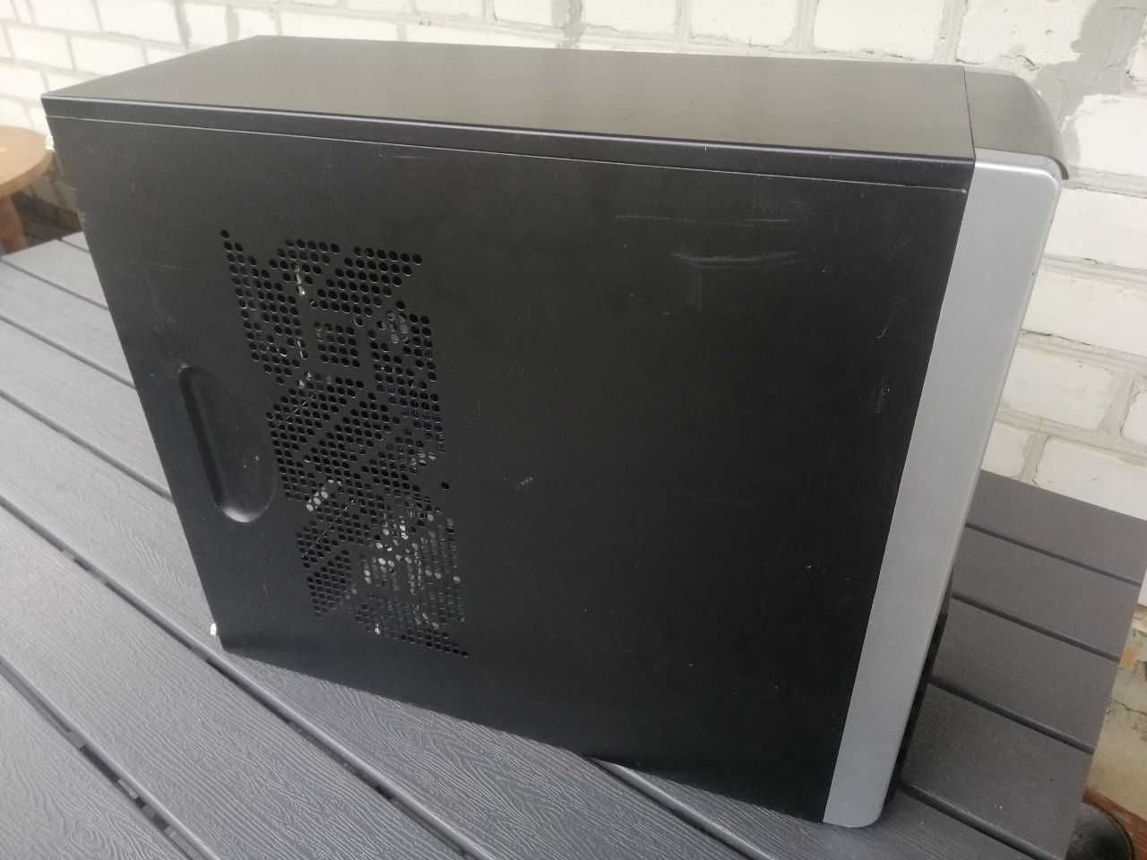 Системний блок Phenom II X2, 8 Gb DDR3, video GT710 2Gb, SSD 120 Gb