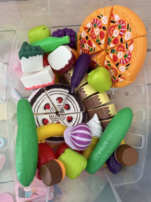 Только комплектом ! 112 ед. Посудка , продукты, овощи и фрукты