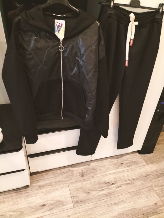 Piękny dres Oversize