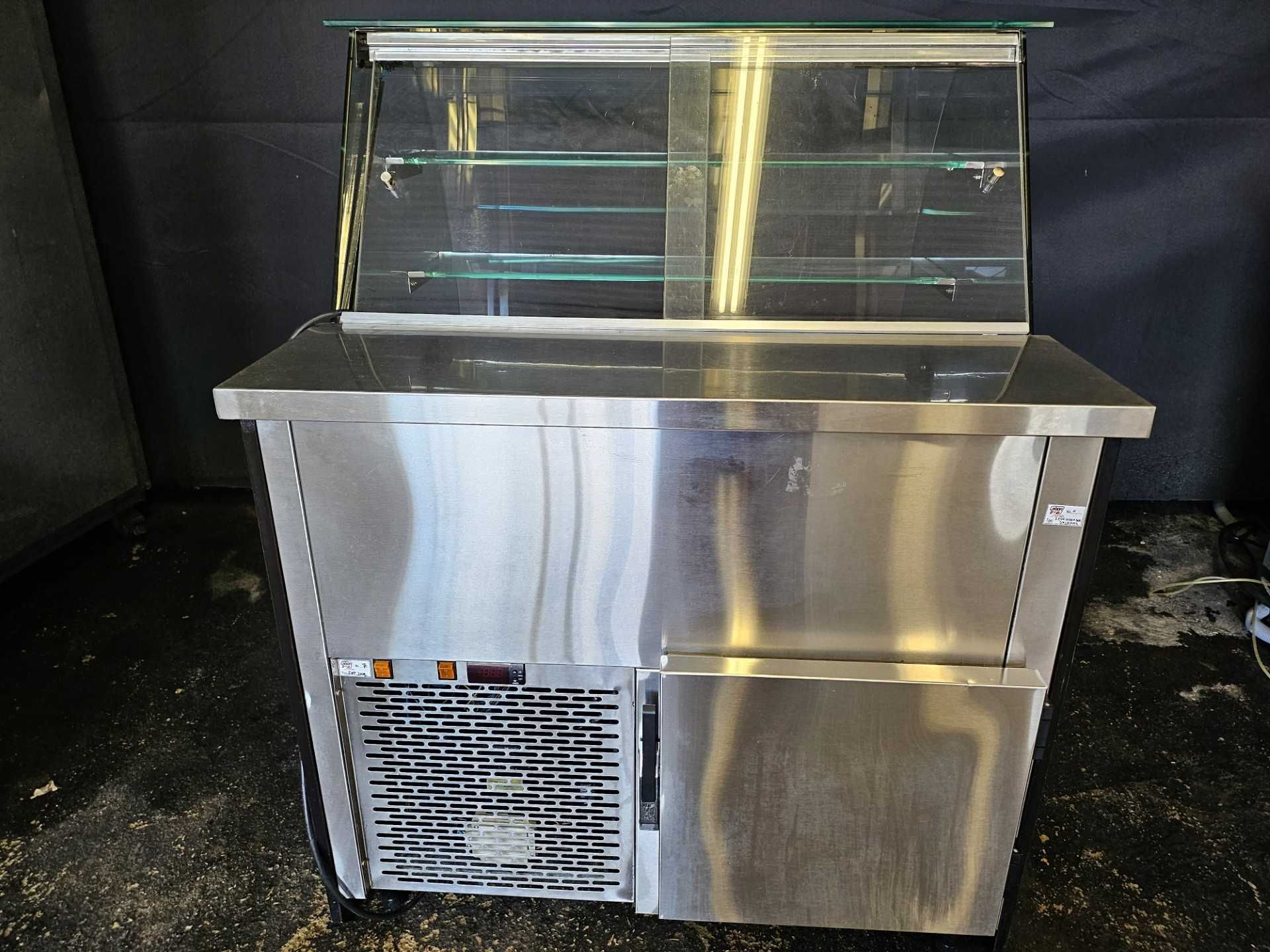 Vitrine refrigerada como nova