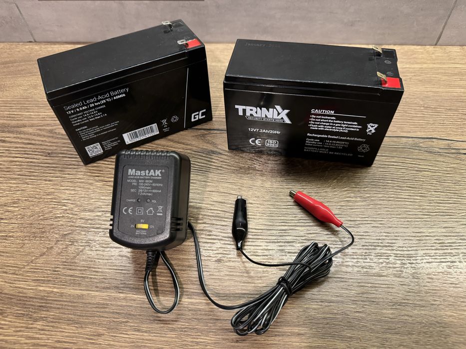 Акумулятор AGM 12v + зарядний пристрій. Дбж.