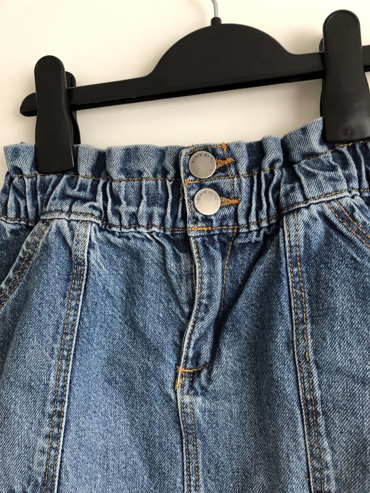 Spódniczka spódnica jeansowa na gumce mięciutka 8-9 TU 134