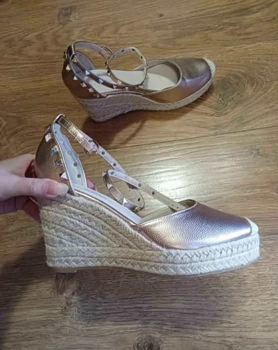 Нові еспадрильї, устілка 26,5 см