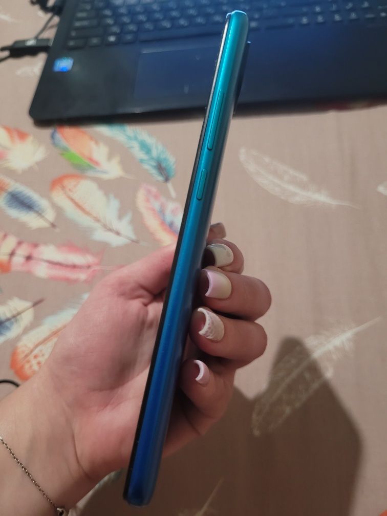 Продам Xiaomi Redmi 9C NFC, 3/64 GB в нормальном состоянии