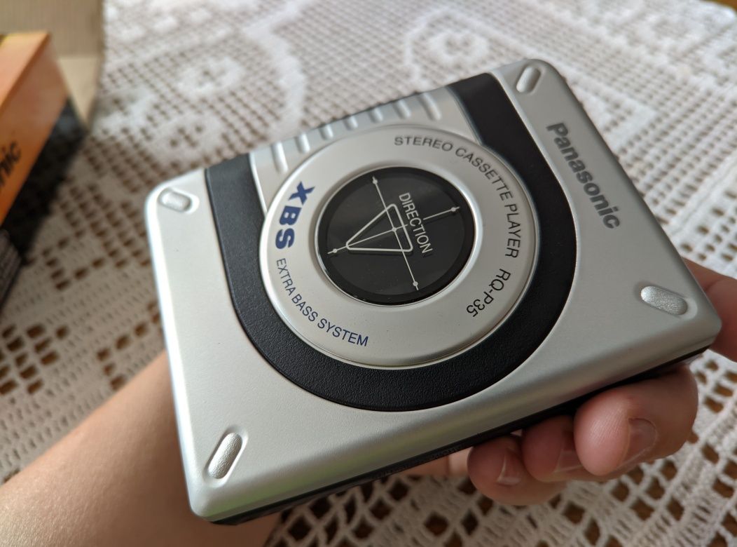 Nowy oryginalny walkman Panasonic RQ-P35 +gratis 2 kasety TDK