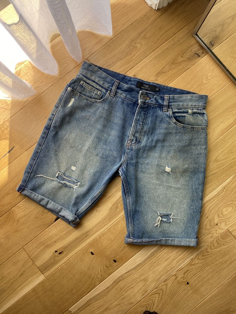 Spodenki jeansowe przecierane 34 L straight fit