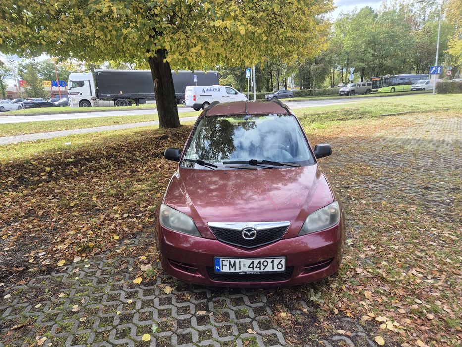 Mazda 2 * 1.2 benzyna / 2004 rok / bez rdzy