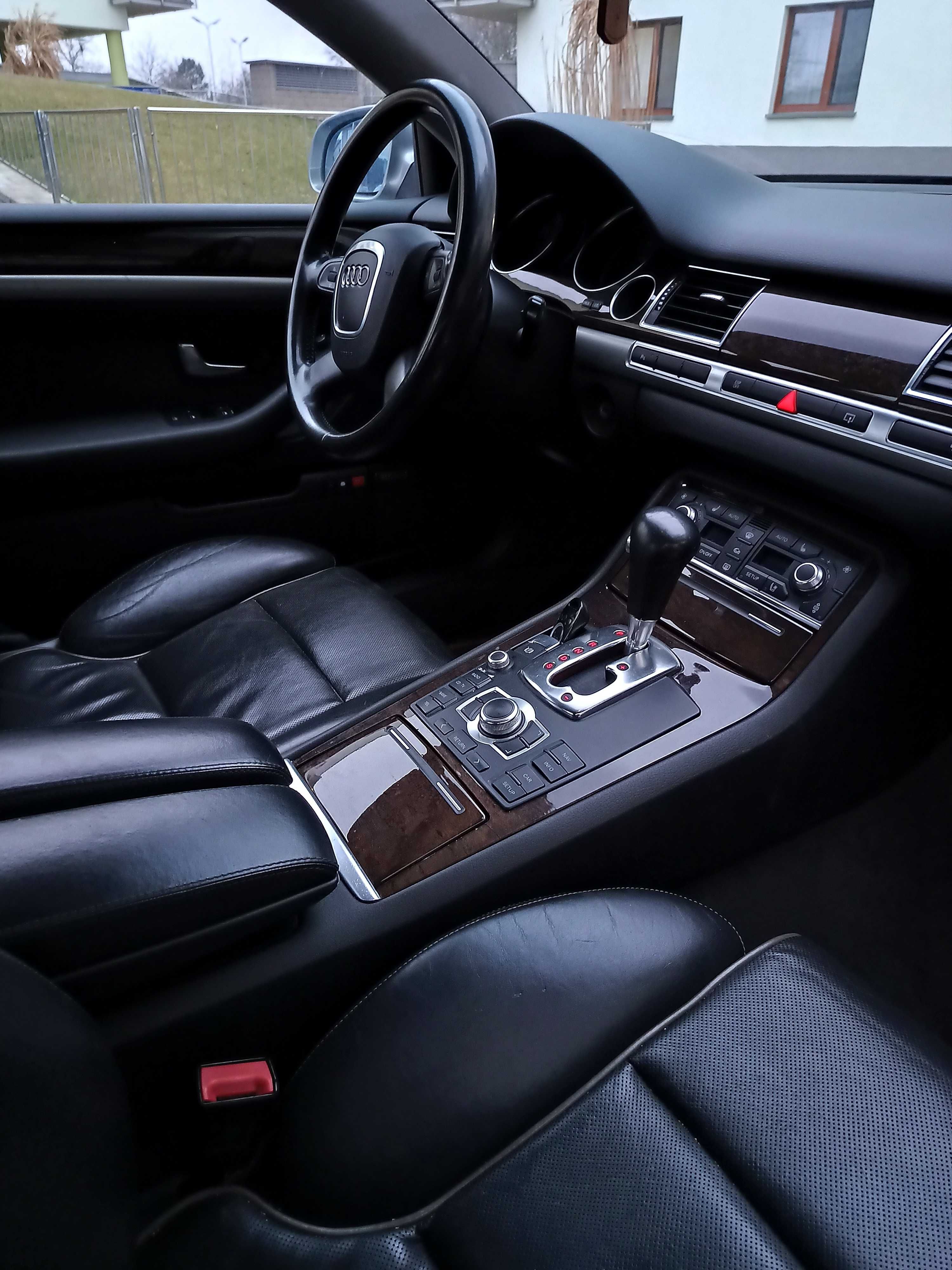 Audi A8 05/06r. 3.7 LPG czytaj opis