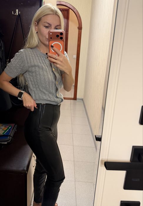 Чорні кожані легінси,лосини із кожзаму Zara розмір Xs