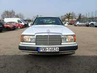 W124 Mercedes Benz 1990