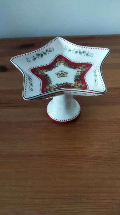 Prato com pé Villeroy Boch