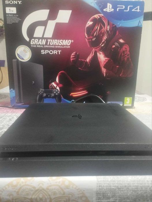 PlayStation 4 slim 1tb