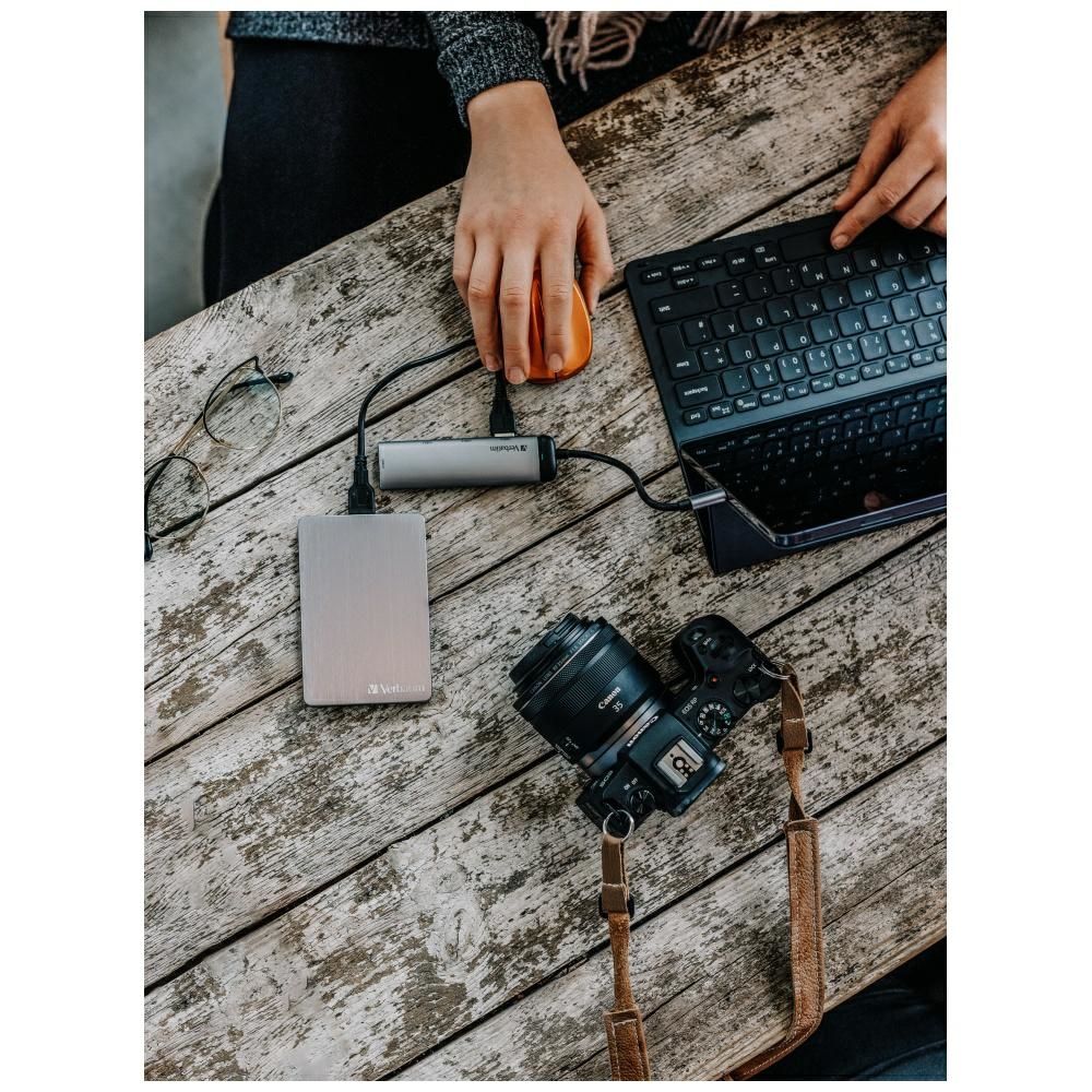 Verbatim Adapter Hub USB-C - 4xUSB-A 3.2 aluminiowy/aluminum 49147