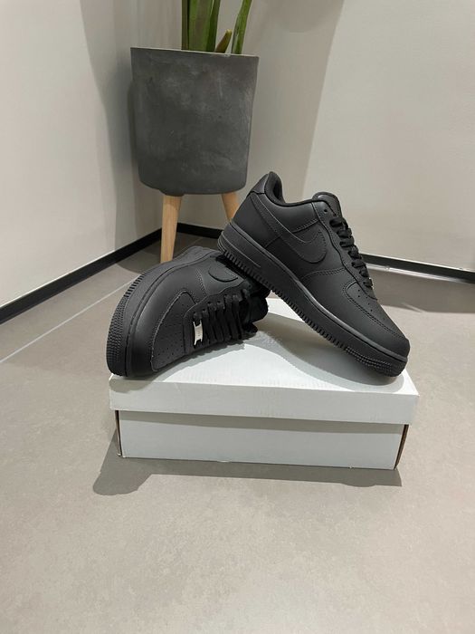 Buty meskie Mokasyny Nike_ Air_ Force_ 1_ Low '07_ Black R. 40