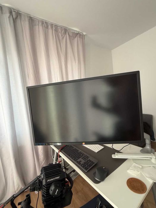 HP Pavilion gaming 32 hdr display