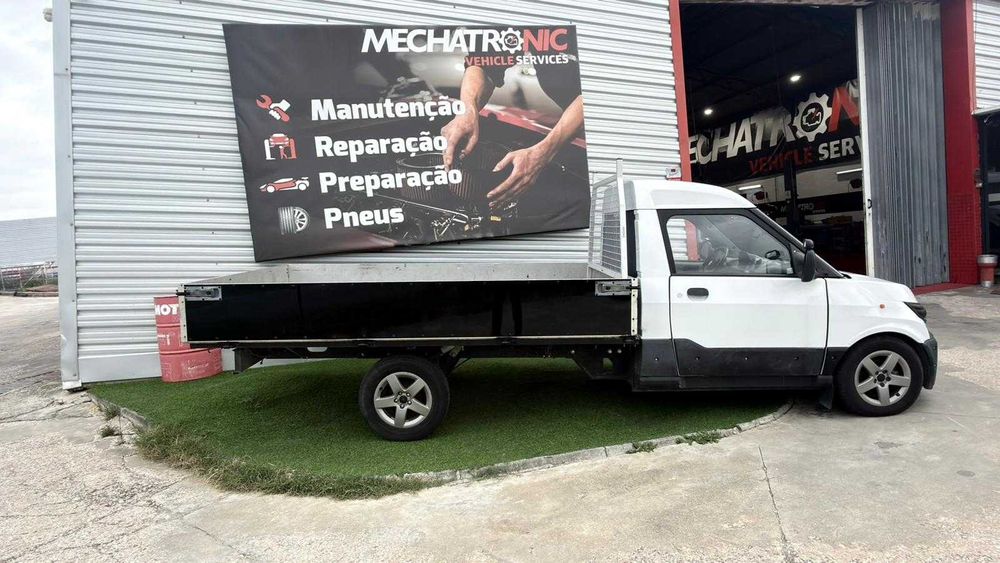 Carrinha eléctrica StreetScooter de fabrico Alemão