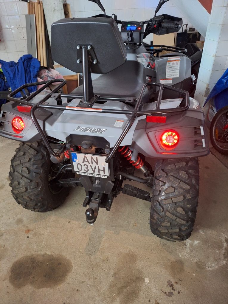 Vendo moto quatro semi nova preço fixo