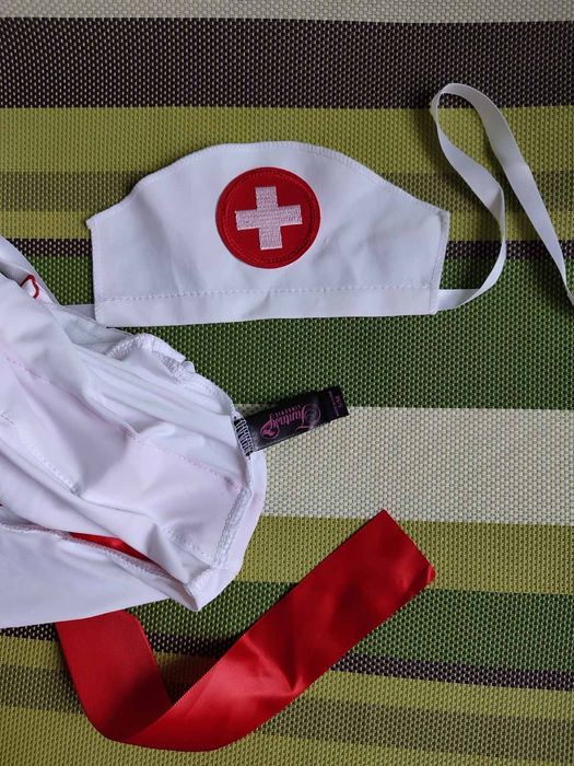 Сексуальний костюм медсестри.Є НЮАНС. Еротичний комплект