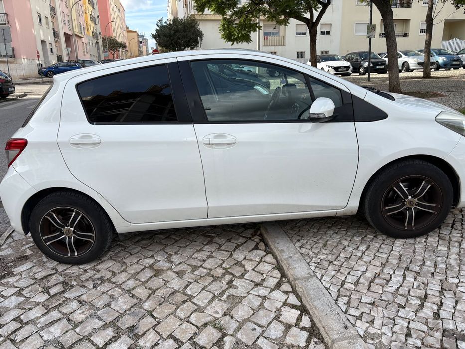 Toyota yaris 1.4