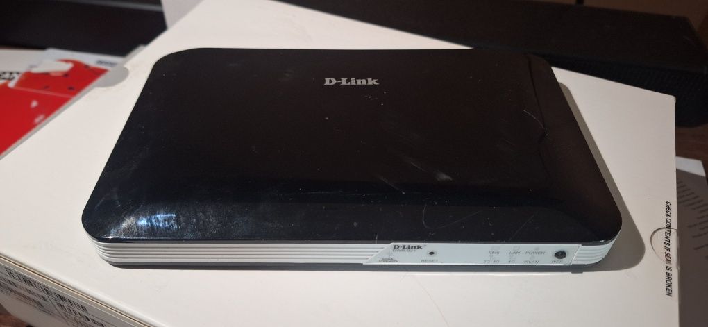 Router D-Link DWR-921