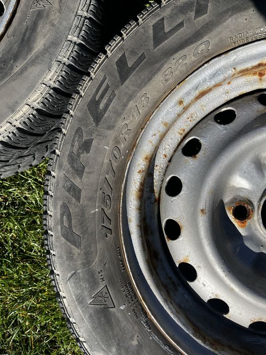 Opony zimowe Pirelli