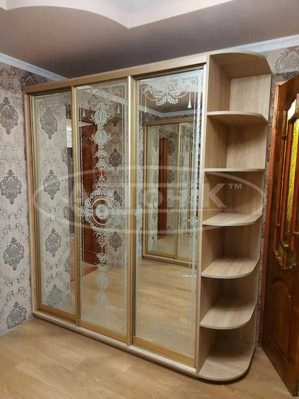 Шафи-купе на замовлення