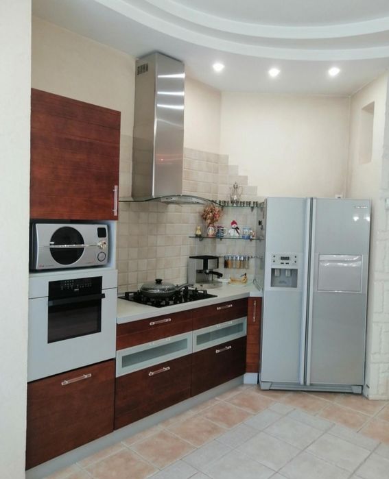 Аренда ТАУНХАУСА 7 ст. Б. Фонтана, 200м², подвал!