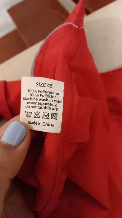 Gabardina capa de chuva para cão porte médio