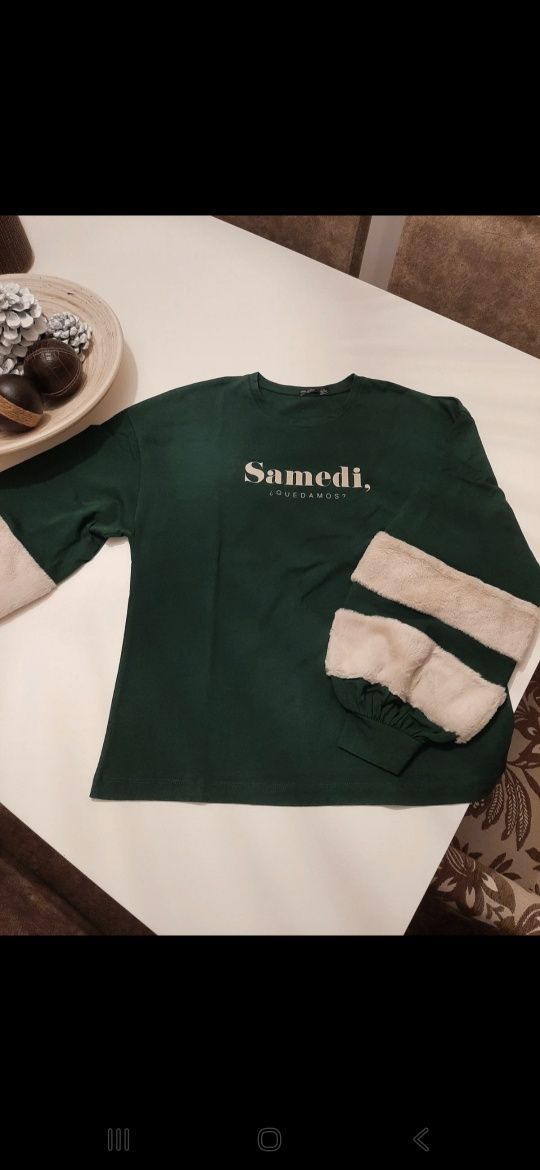 Camisola com pêlo na manga