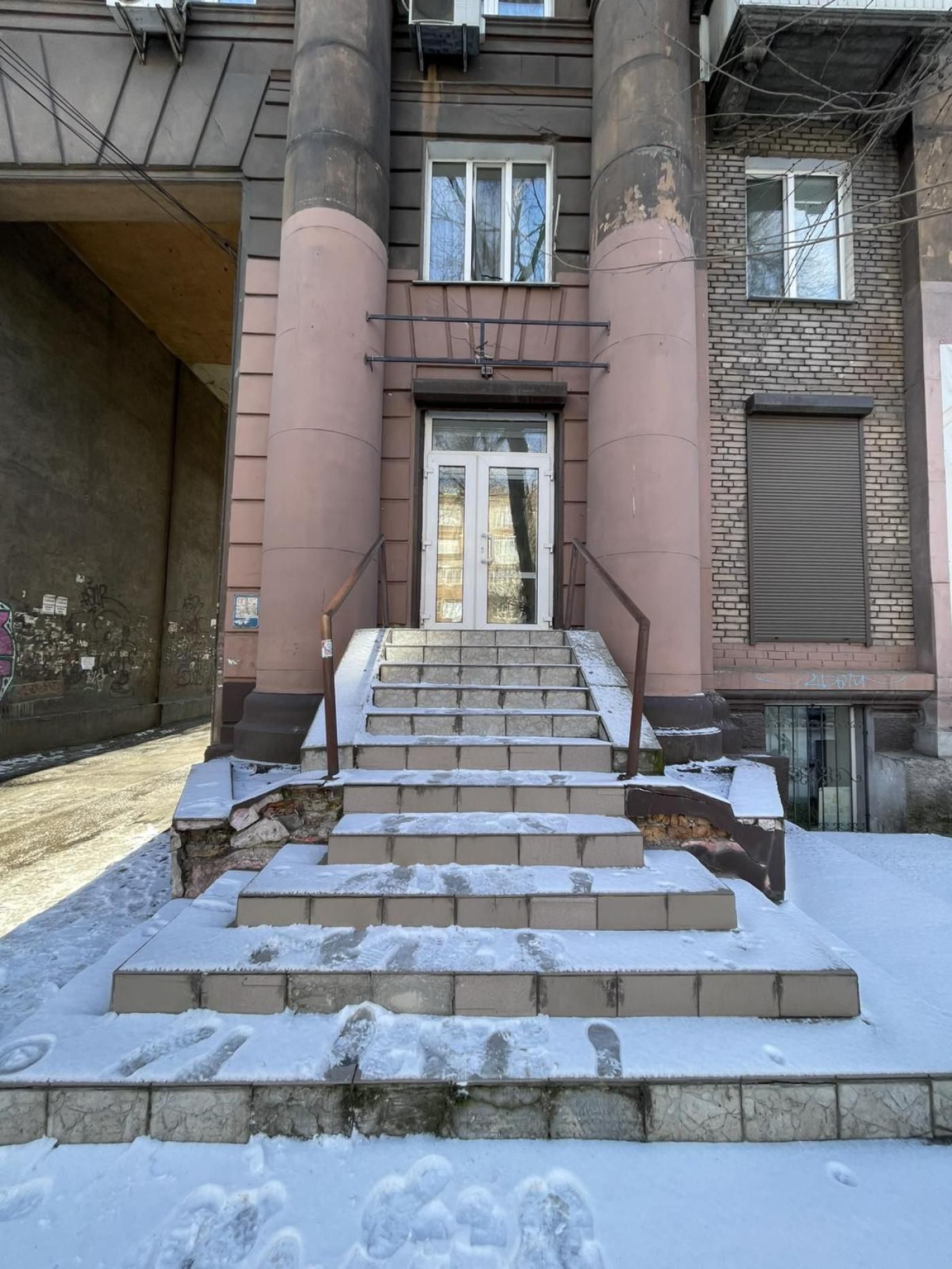 Приміщення у центрі міста вул. Незалежної України/Сталеварів