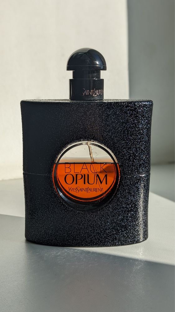 Парфумована вода YSL Black Opium edp