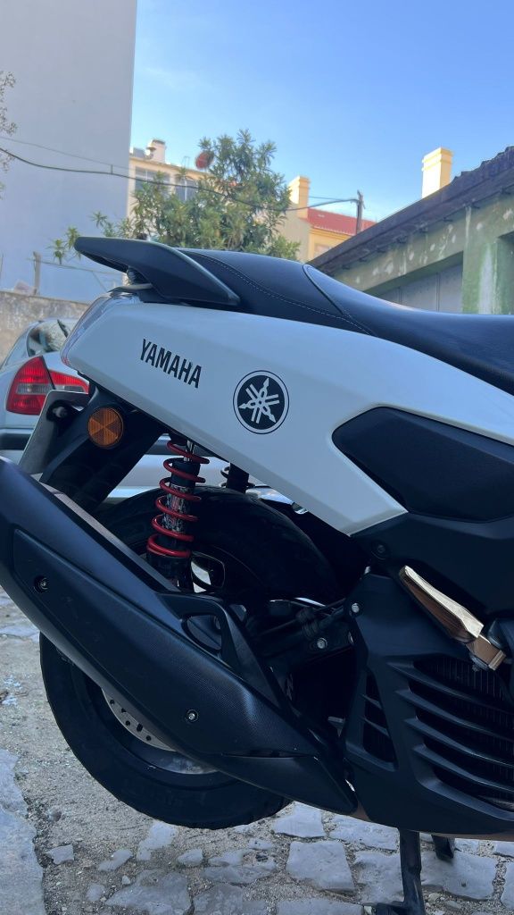 Yamaha Nmax 125 19