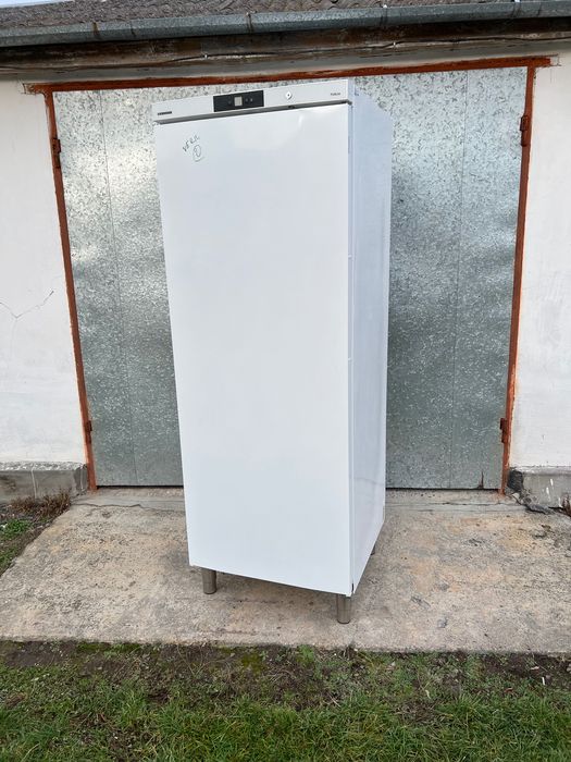 2023 року! Стан НОВОЇ . Професійна морозильна камера Liebherr GGv 5810