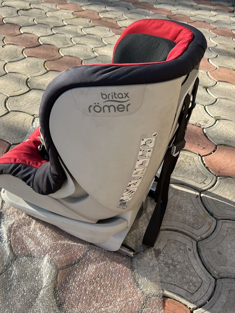 Britax romer (römer) trifix автокрісло