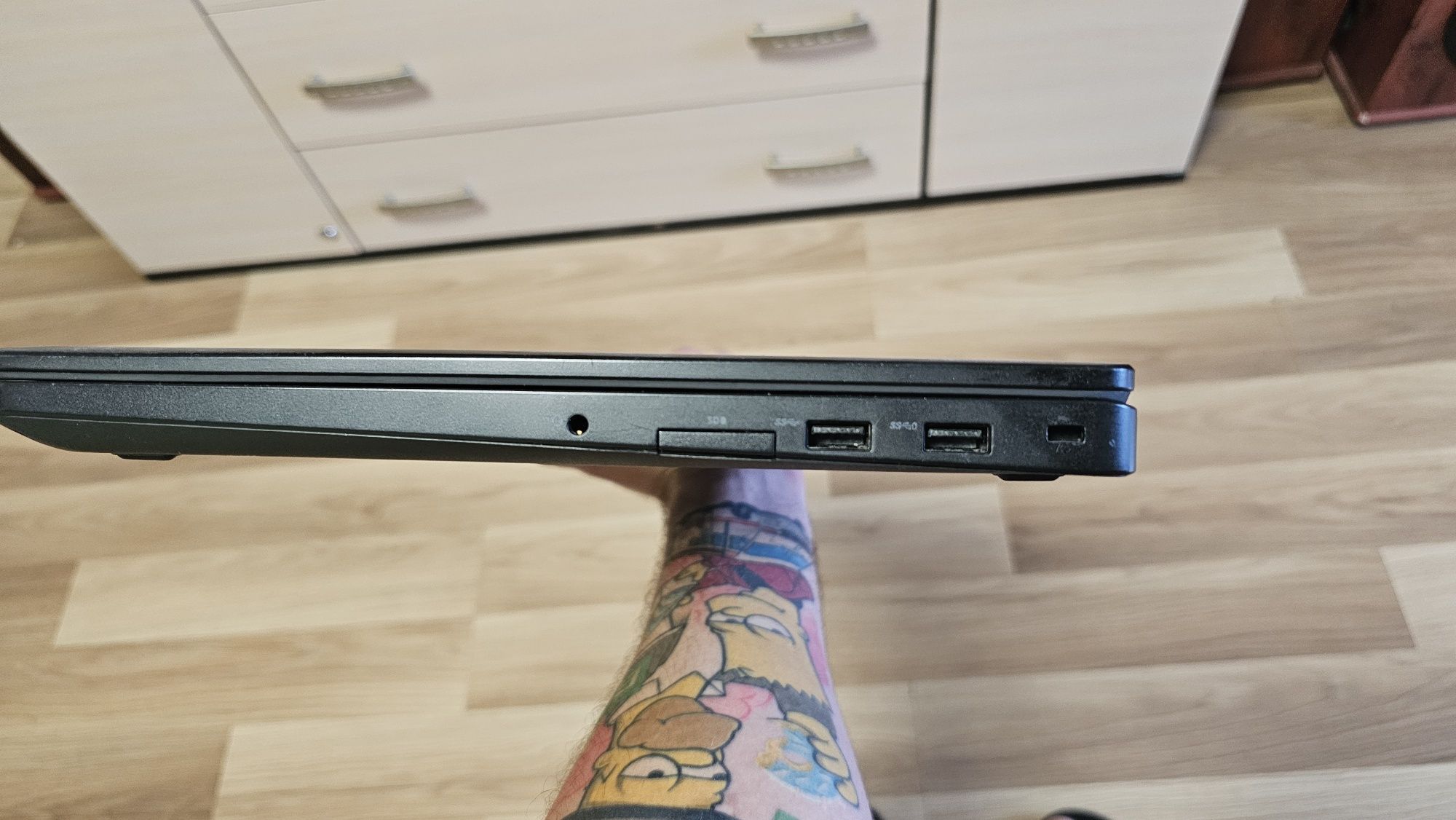 Dell latitude E5570 core i7 6820hq 512Gb 16Gb