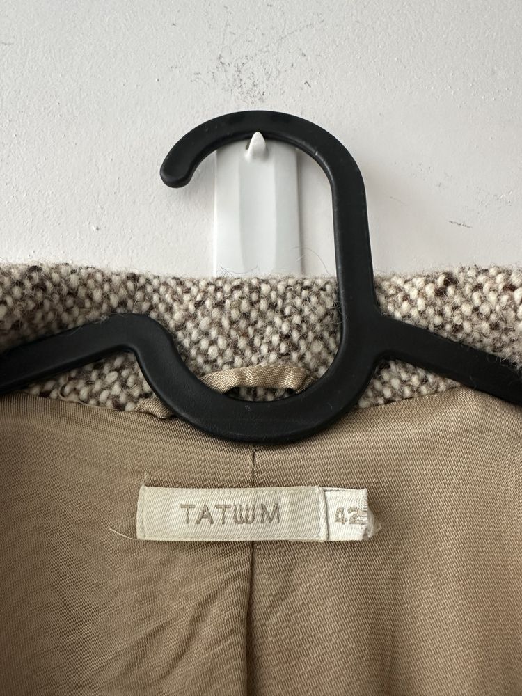 Beżowy klasyczny wełniany płaszcz damski wool Tatuum