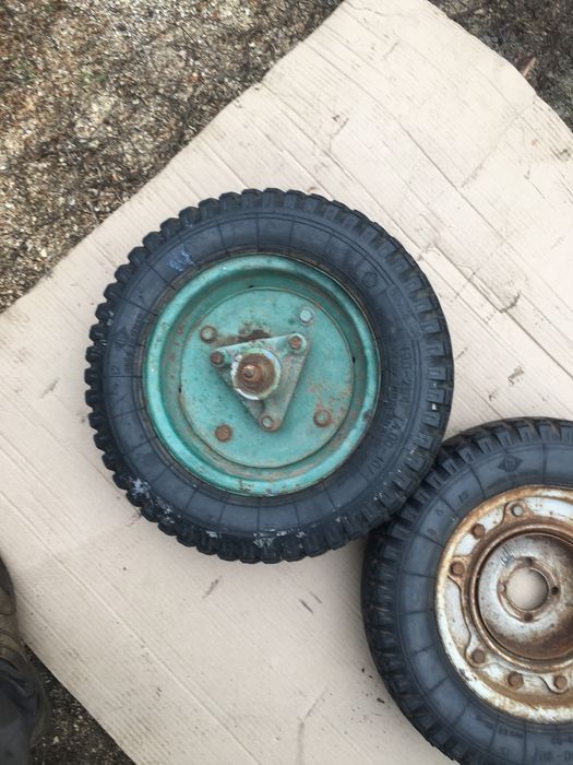 Колесо 4.00-10 в сборе с диском