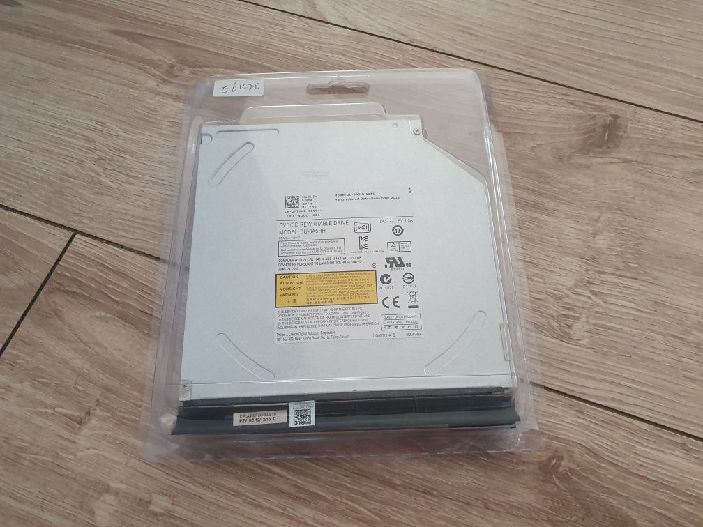 Laptop Dell Latitude E6330 + dodatki