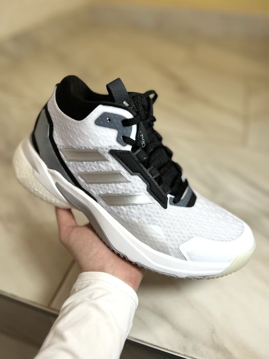 Волейбольні кросівки Adidas CrazyFlight