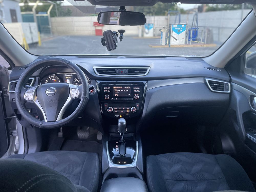 Nissan Rogue 2015 (2016)