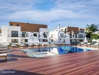 Apartamento T2, em condomínio com piscina em Cabanas de Tavira