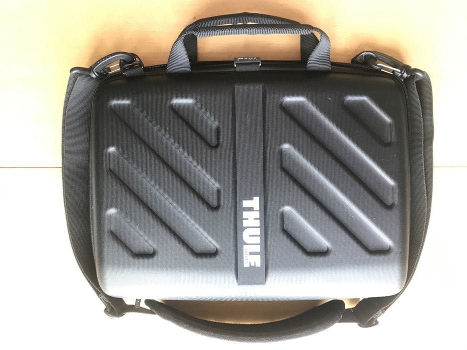 Захисний чохол-сумка Thule Gauntlet Attaché для MacBook Pro/Air 13"