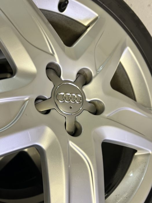kola zimowe Audi 18” jak nowe ET38 7Jx18