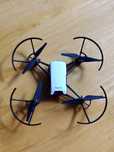 Dji tello - uruchamia się.