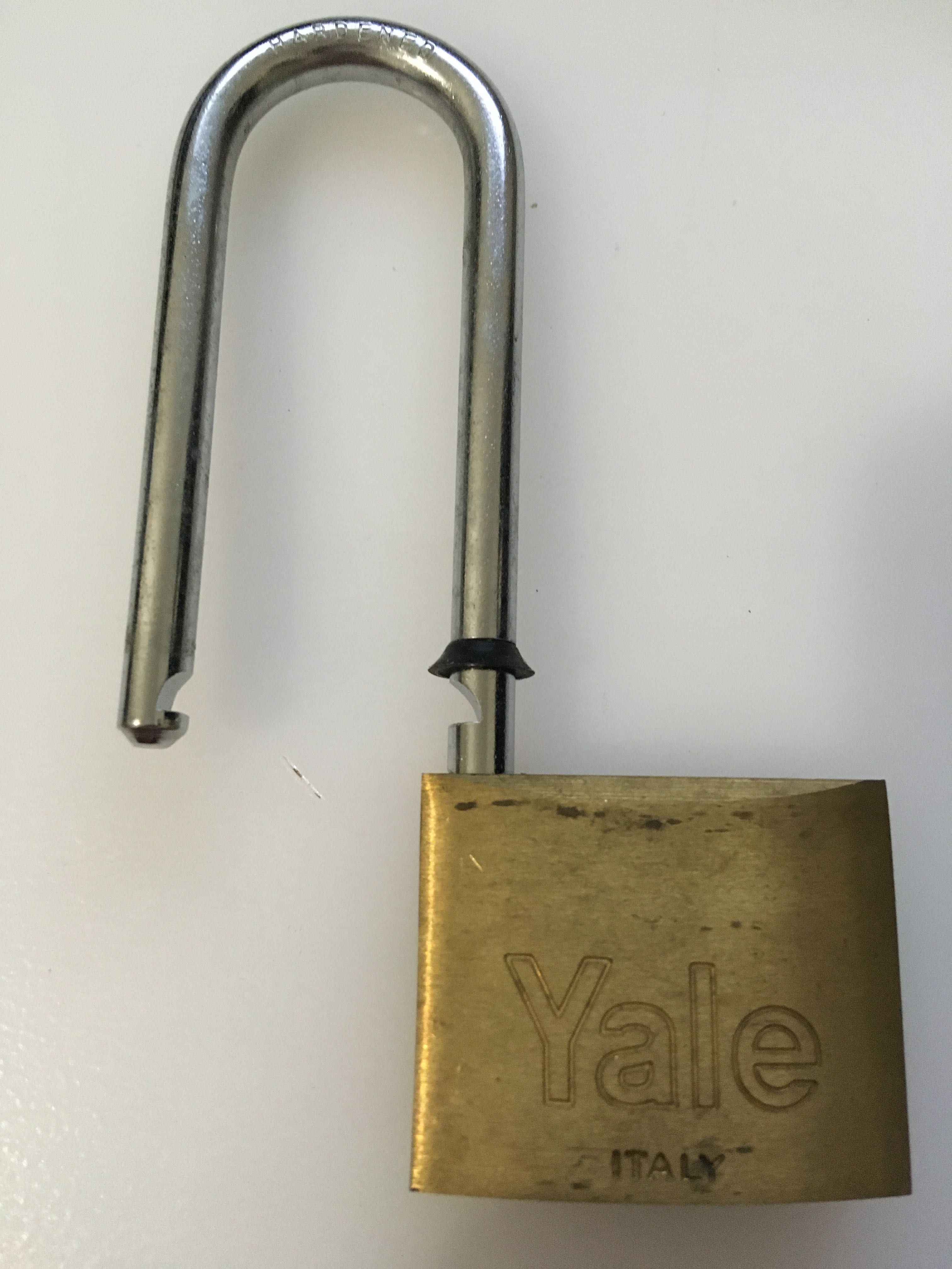 Cadeado "YALE" com duas chaves