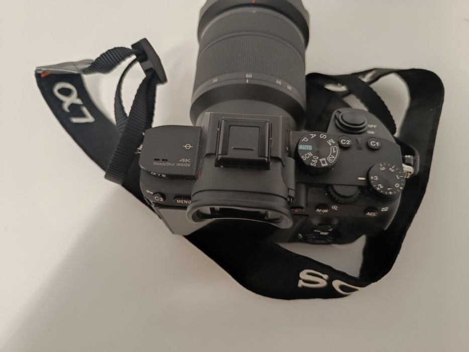 SONY a7iii + lente 28-70mm (COMO NOVA)