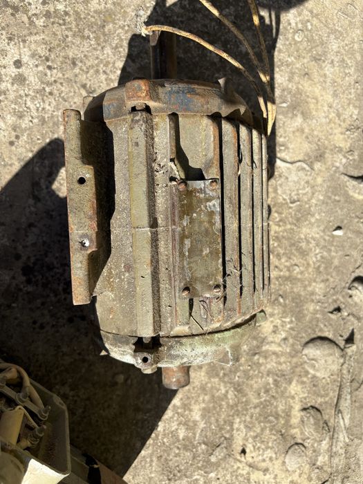 Электромотор разный