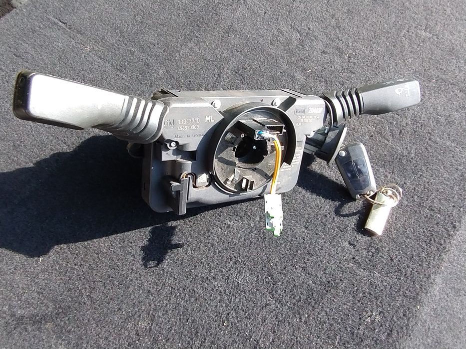 Przełącznik zespolony taśma stacyjka astra h 133.137.10