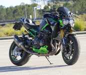 Kawazaki Z900 SE Performance 2022