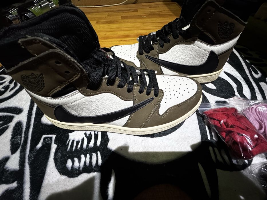travis scott x air jordan 1 retro high og 'mocha